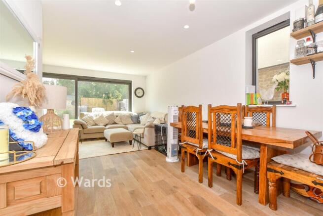 Kitchen/Dining Area