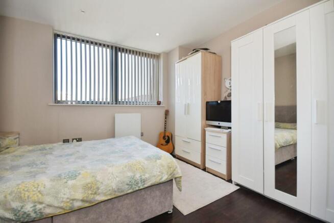 1 bed Flat for sale Image 8