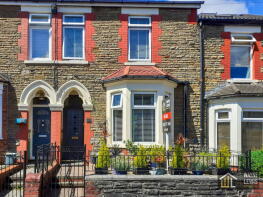 12, Princes Avenue, Caerphilly CF83 1HS