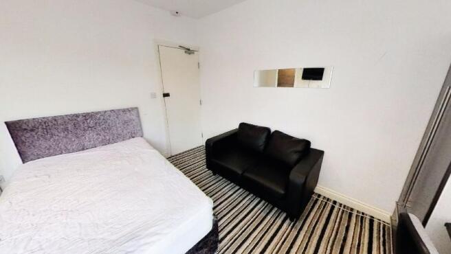 111A QUEENS ROAD FLAT 7-03.jpg