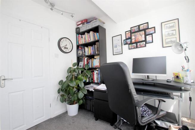 bedroom four/study