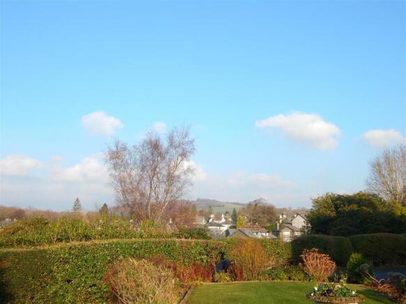 View2.JPG