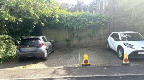 3, Poultney Close, Radlett WD7 9JH