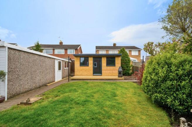 Rear Garden1