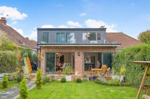 18, Marechal Niel Avenue, Sidcup DA15 7PD