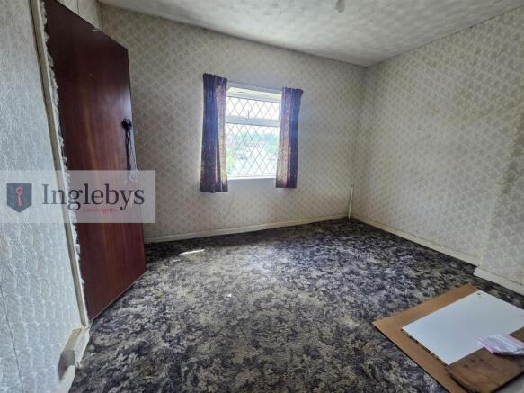 3 bed Terraced for sale Image 7