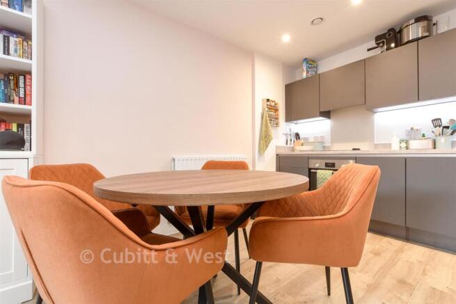 Kitchen Lounge/Diner
