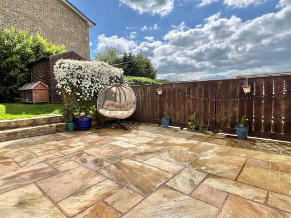 Patio 1.jpg