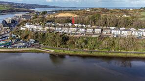 10, Clifton Terrace, Hayle TR27 4BP