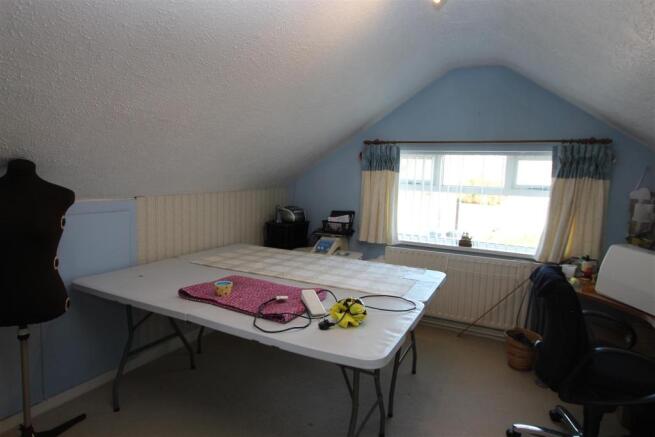 66 Brynau Road 005.JPG