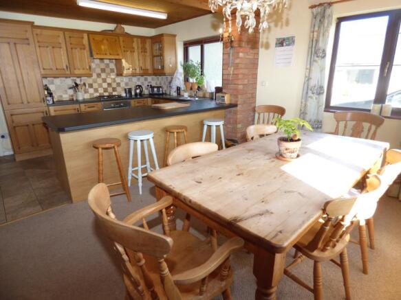 Kitchen Diner