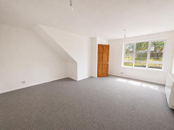 Lounge / Dining Room