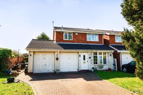 204, Parkfield Drive, Castle Bromwich, Birmingham B36 9TJ