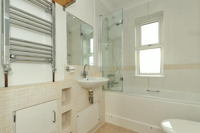 Sta-Bathroom.jpg