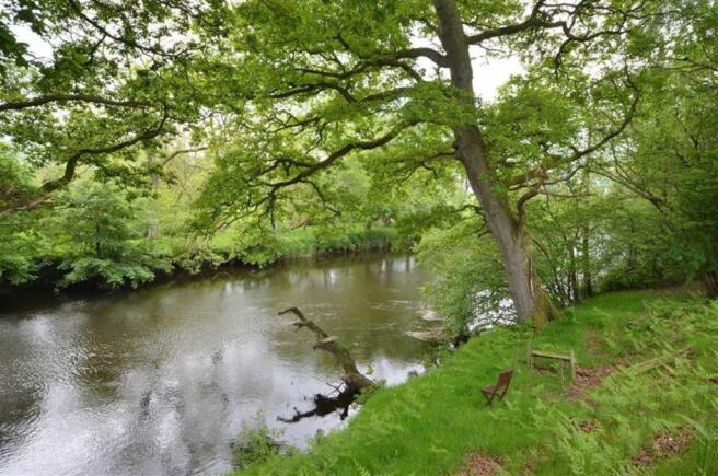 RIVER DEE