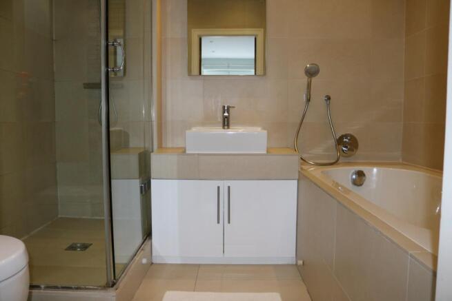 En-suite Bathroom
