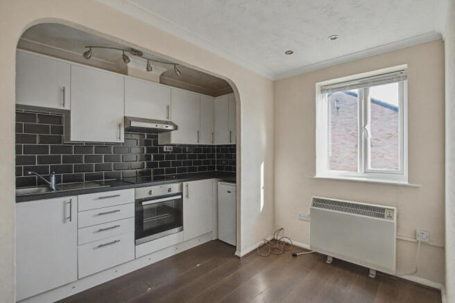 75 Godwin Close, Sewardstone Road, Chingford, London E4 7RQ