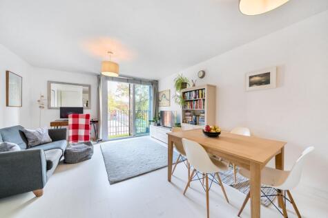 Lillie Road, London, SW6