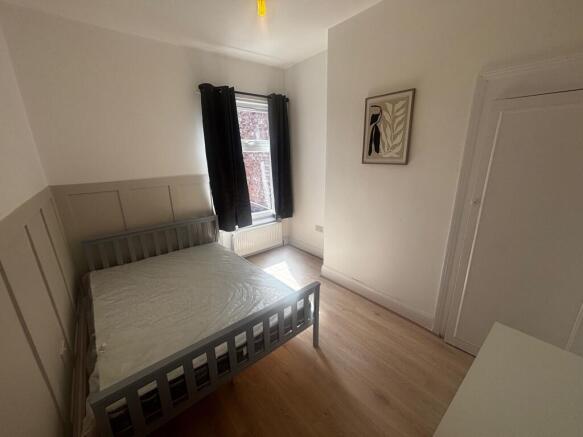 4 bed Terraced to rent Image 12