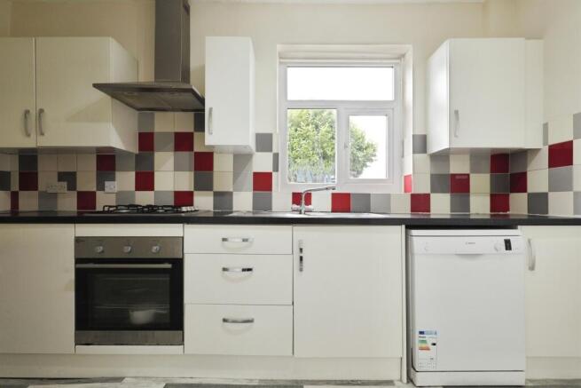 2 bed Semi-Detached for sale Image 6