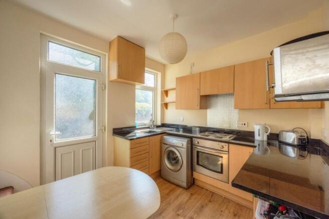 2 bed Terraced for sale Image 4
