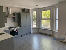 Flat B, 15, Gap Road, Wimbledon, London SW19 8JG