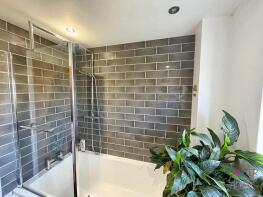 1b, Turville Road, Lutterworth LE17 5LZ