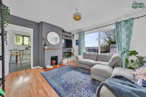 Boardman Avenue, Chingford, E4