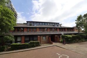 Flat 4, 1 Mast Court, Boat Lifter Way, London SE16 7WH