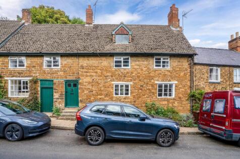 Cross Hill Road, Adderbury, Banbury, Oxfordshire, OX17