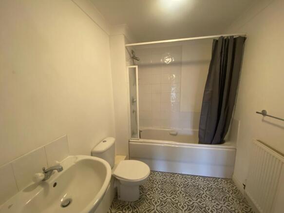 En-suite Bathroom