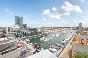 Flat 35, Sapphire Court, Ocean Way, Southampton SO14 3JW