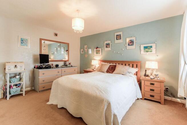 Bedroom 1 (Double)