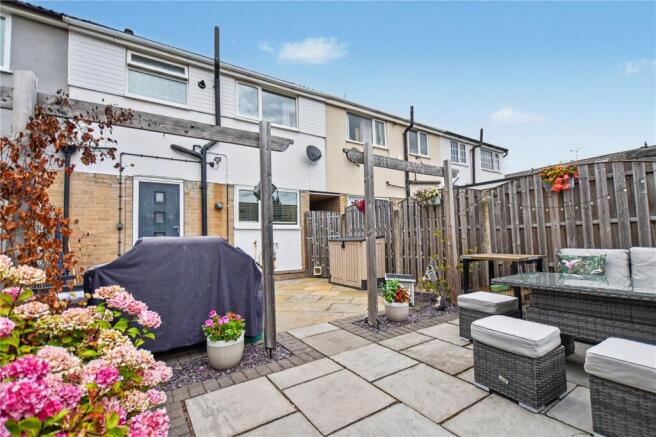 3 bed Town House for sale Image 8