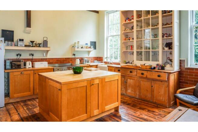 Kitchen/Dining Room