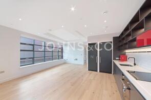 Flat 704, 123 Defoe House, City Island Way, London E14 0TU