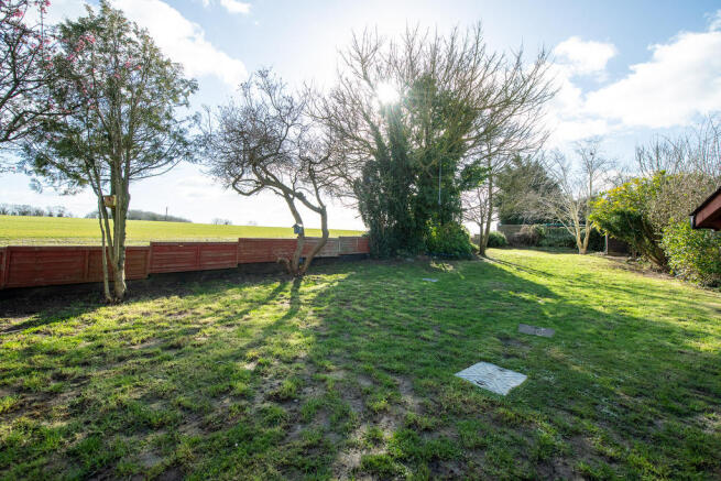 Dinton-22