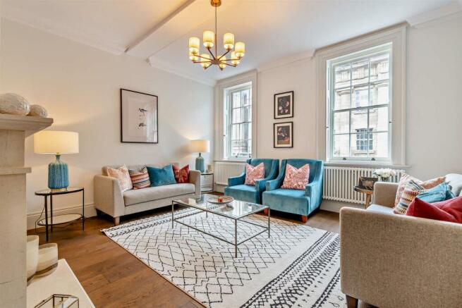 8616484-interior11-800.jpg