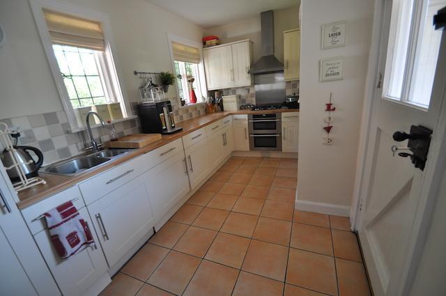 Fitted Kitchen