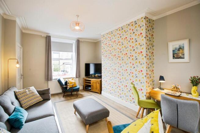 2 bed Terraced for sale Image 2