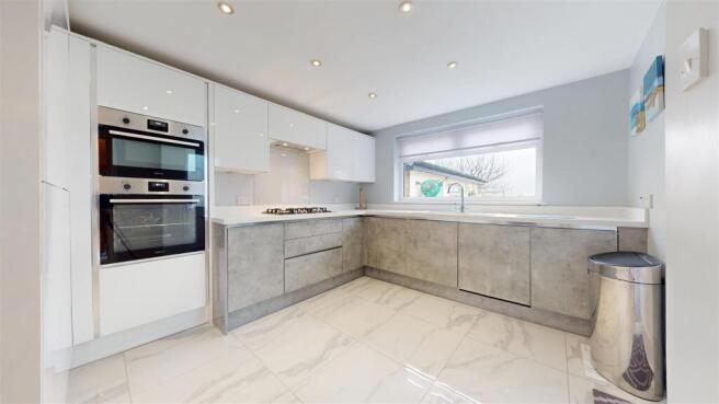 Moss Bank Road - Kitchen