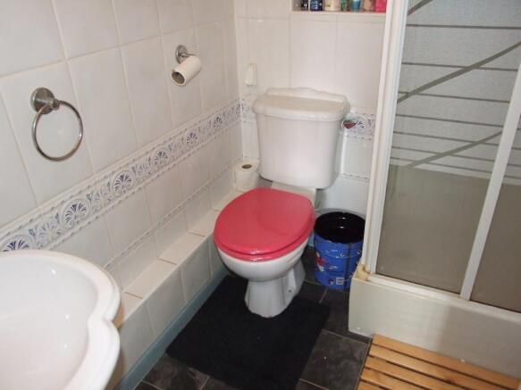 En-suite Bedroom 2