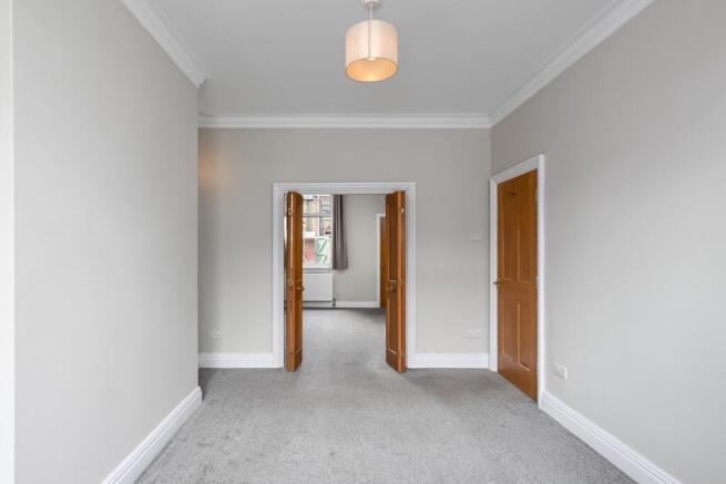 1 bed Flat to rent Image 5