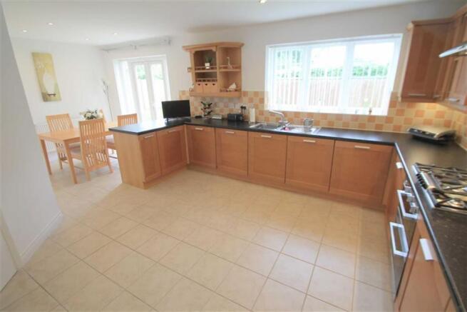 Kitchen/Breakfast Ro
