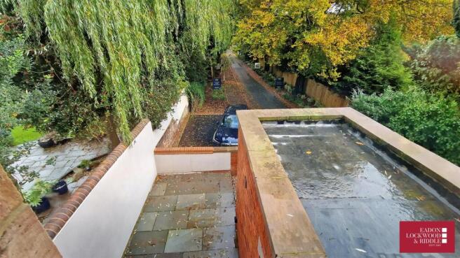 2 bed Detached to rent Image 9
