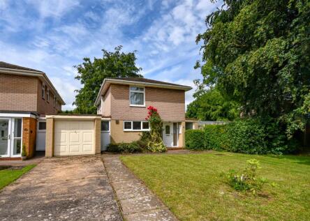 17 Dippons Mill Close, Tettenhall Wood, Wolverhampton, WV6 8HH