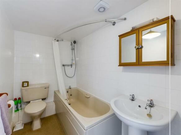 Ground Floor Bathroom