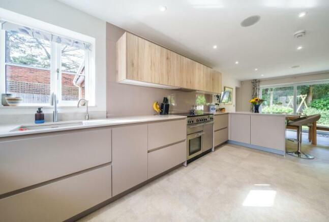 Kitchen/Breakfast