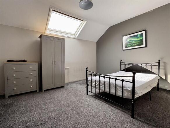 1 bed Flat to rent Image 9