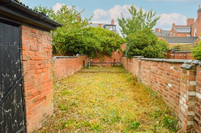 Lytham Road, Clarendon Park, Leicester photo 4